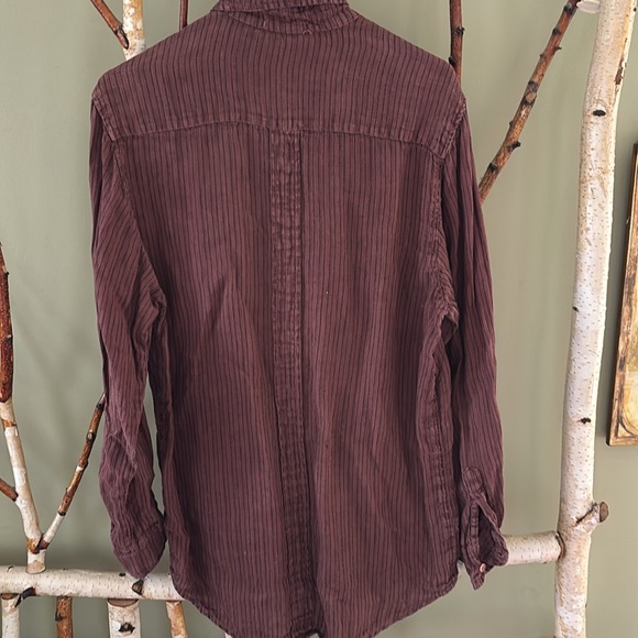 Free People CP shades linen men’s button down. - Picture 2 of 4